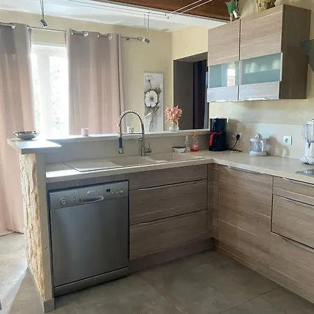 Maison Avec Grande Terrasse *