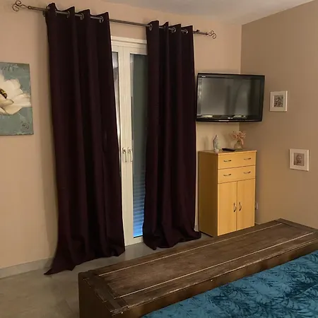 Maison Avec Grande Terrasse Casa de Férias *